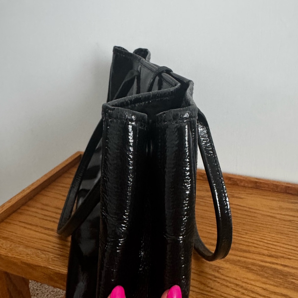 Longchamp Roseau Patent Leather Black Tote Bag - Picture 3 of 7